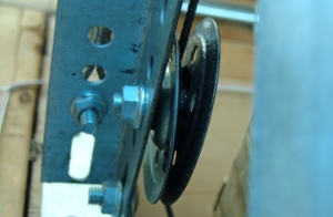 A really badly broken pulley!